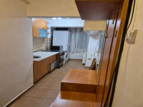 Buget Room